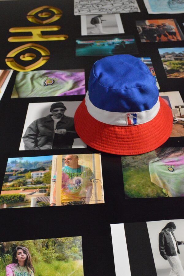 Bucket Tricolor